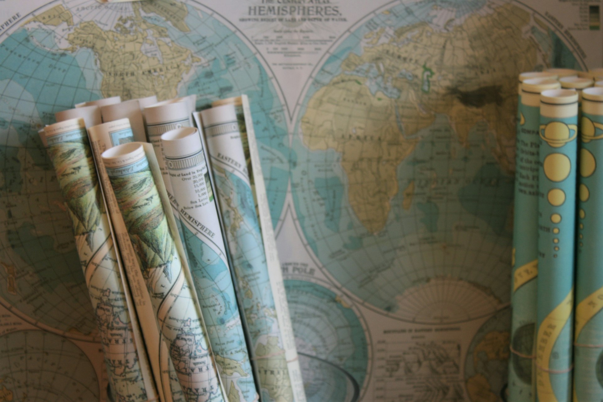 Mastering the Path: How to Navigate International Career Opportunities for Global Growth